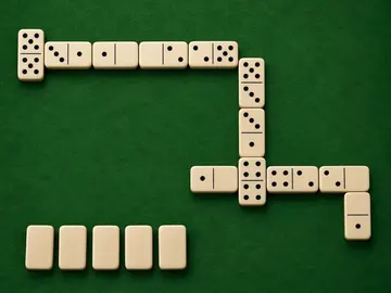 Dominoes